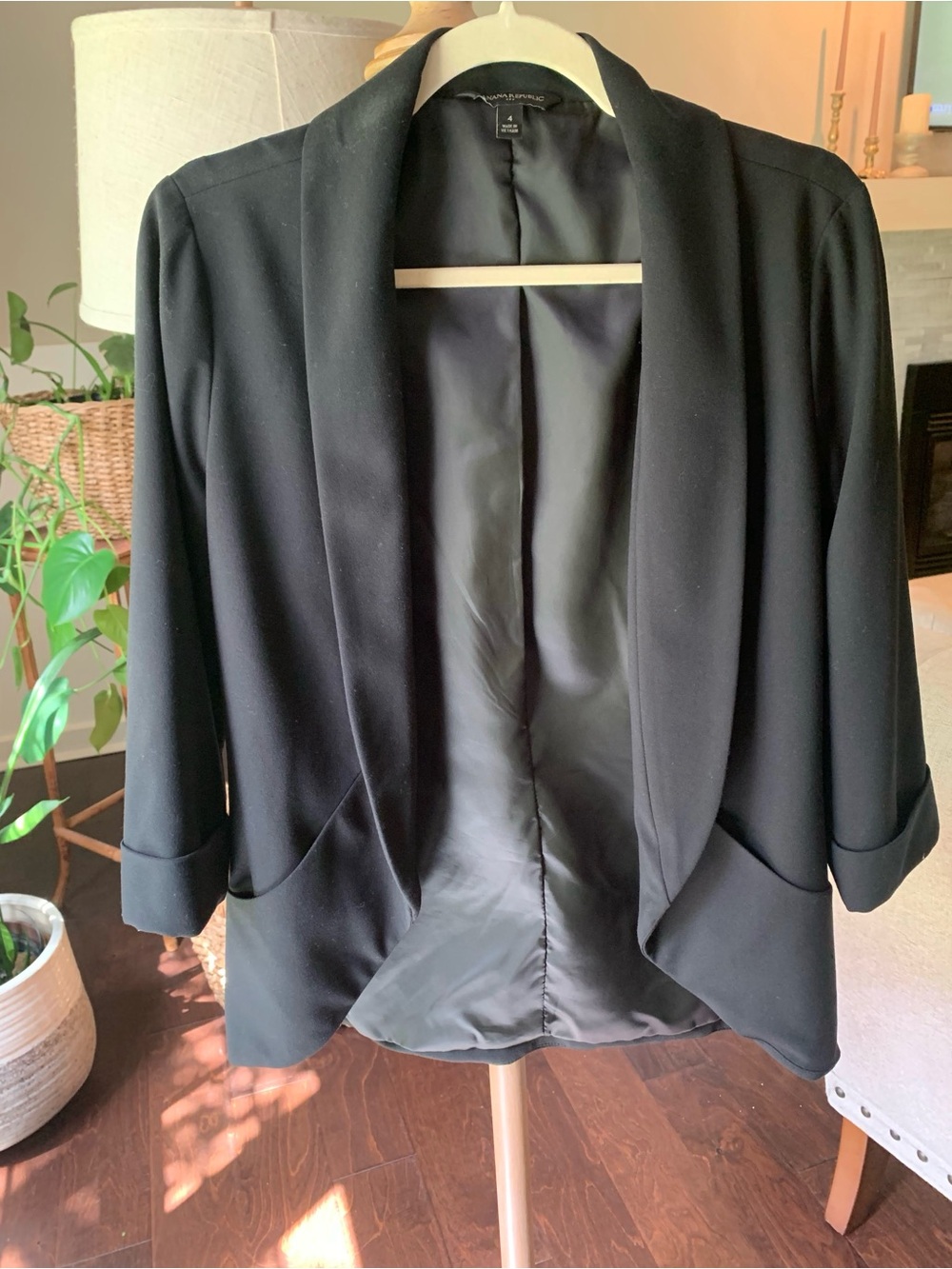 Banana Republic Women’s Black Blazer